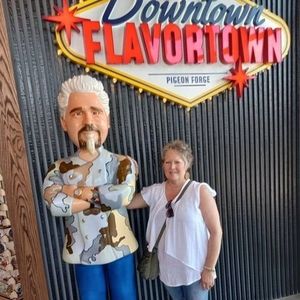 Meet your Posher, Beverly